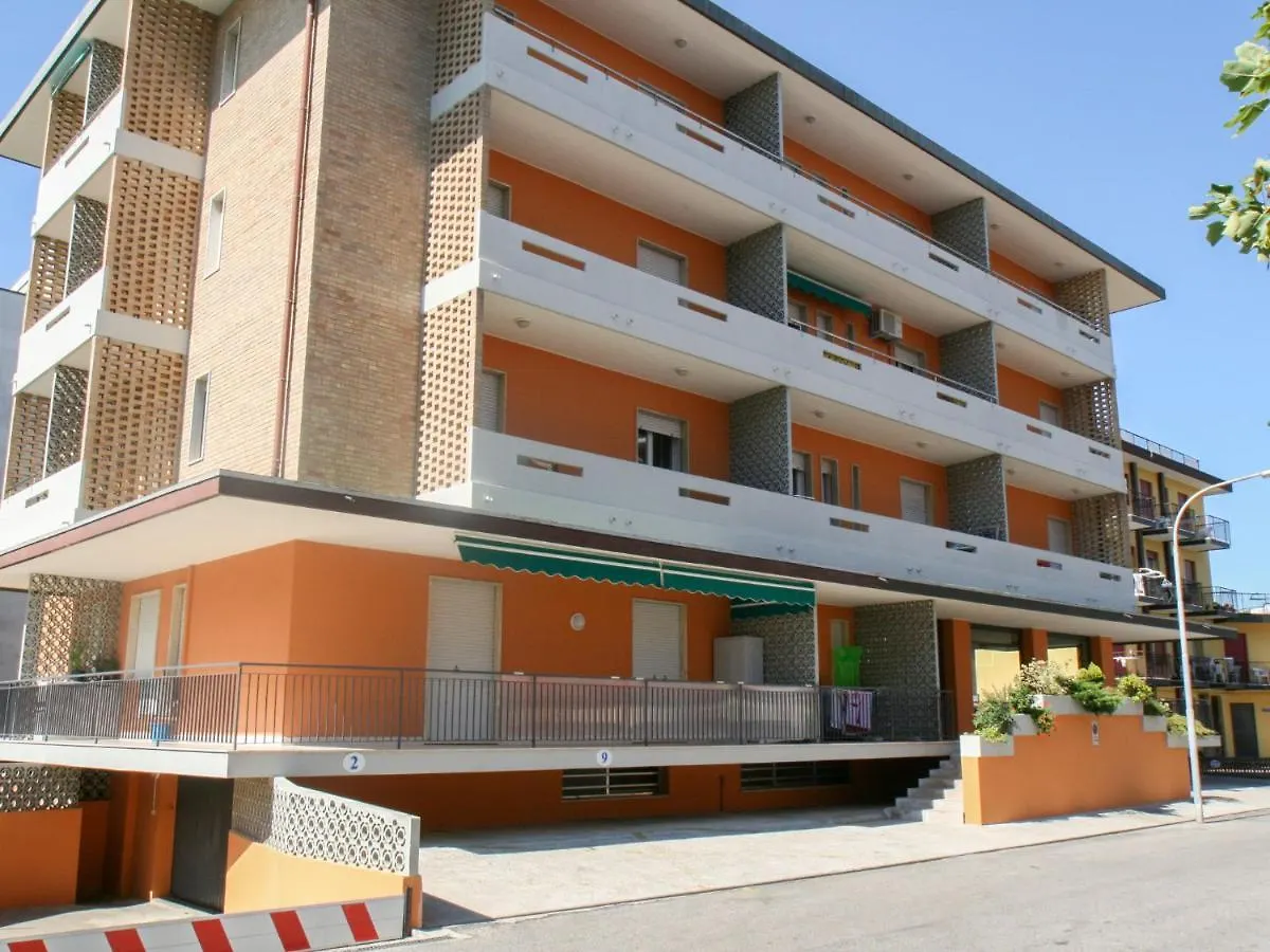 Locazione Turistica -2 Apartment Lido di Jesolo Italy